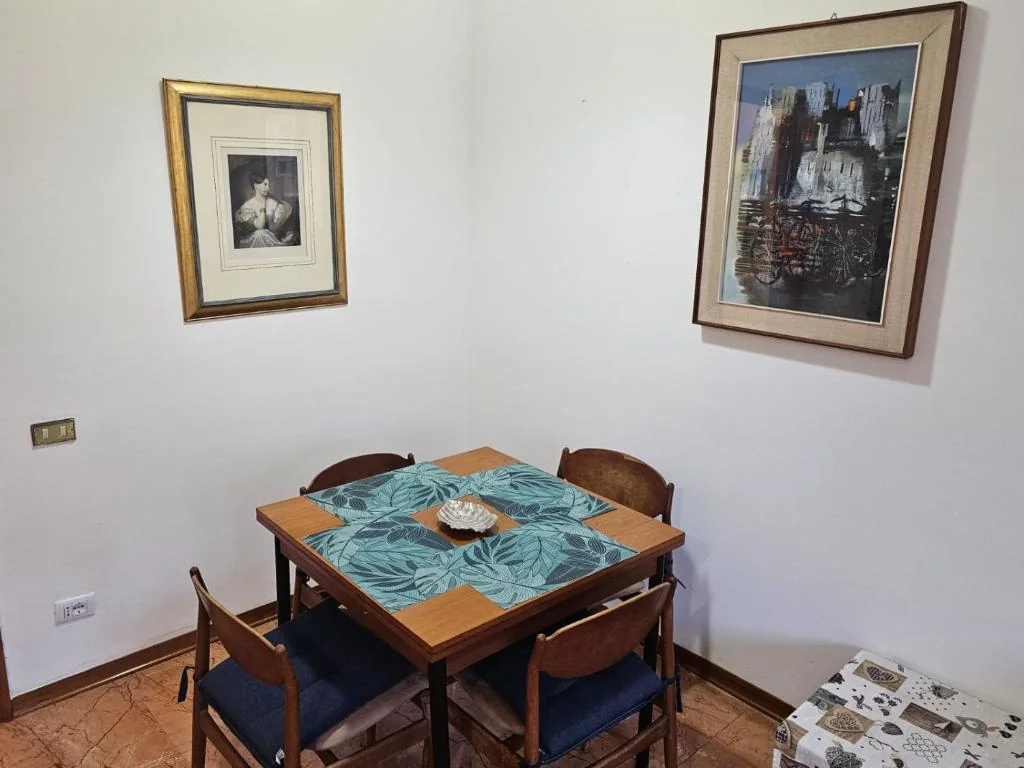 The Living & Kitchen